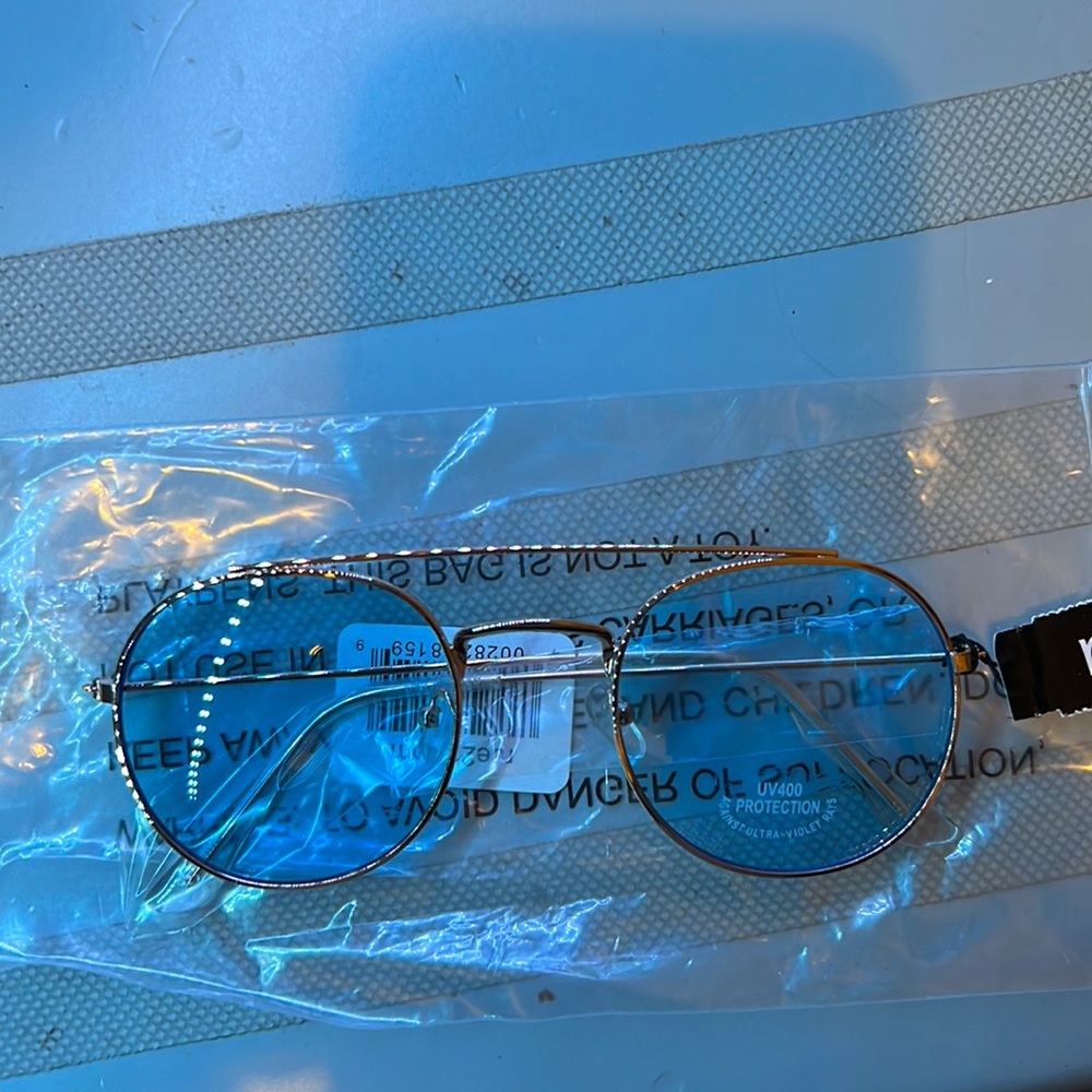 Thin Rimmed Sunglasses